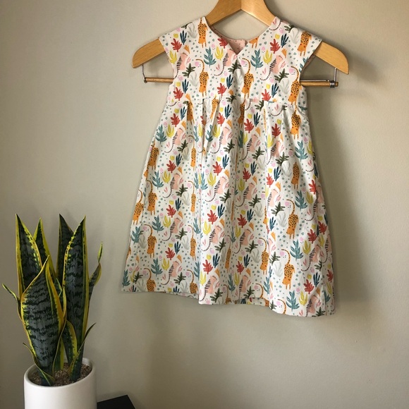 None Other - Darling White Dress Jungle Tiger size 3T, Rose Floral Buttons pleated A-Line